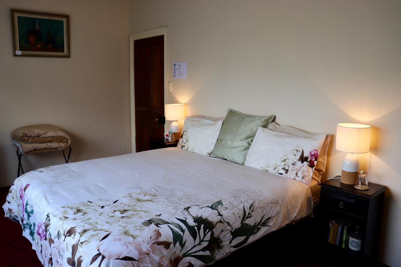 Blue Bell Inn Sorell Экстерьер фото