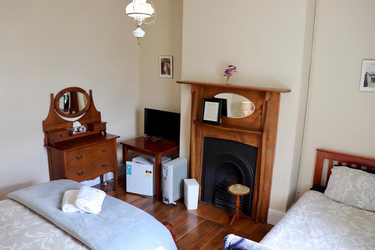 Blue Bell Inn Sorell Экстерьер фото