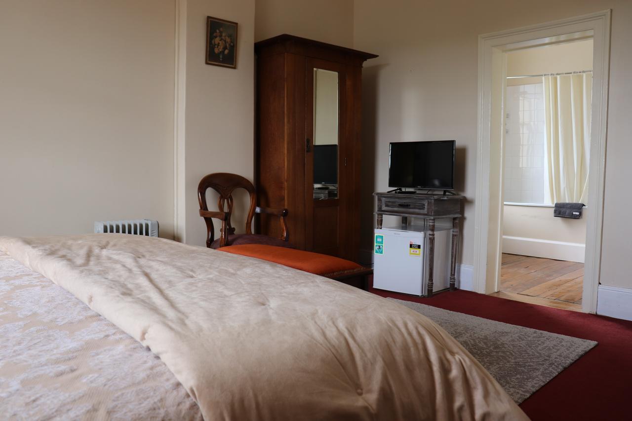 Blue Bell Inn Sorell Экстерьер фото