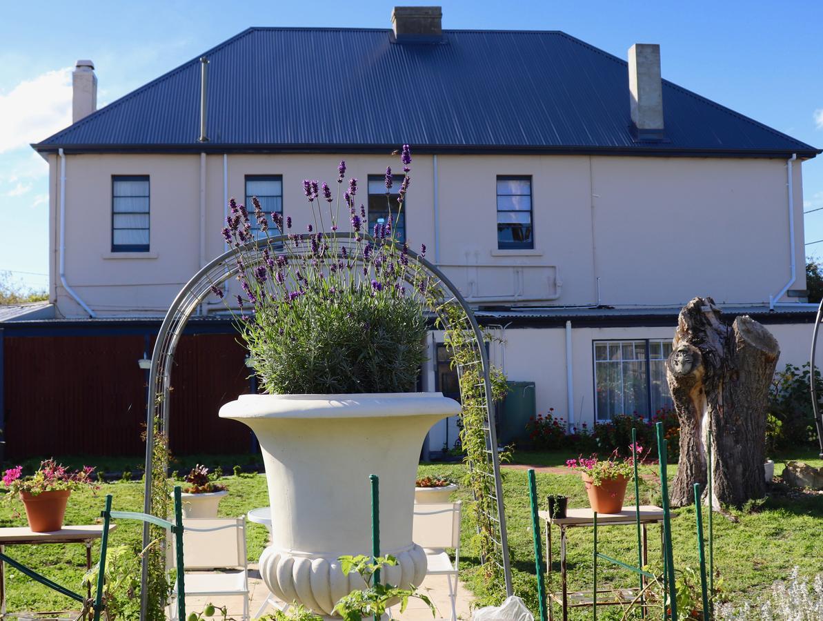 Blue Bell Inn Sorell Экстерьер фото